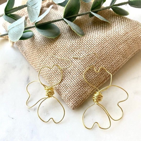 Handmade Jewelry - Handmade Gold Wire Floral Earrings